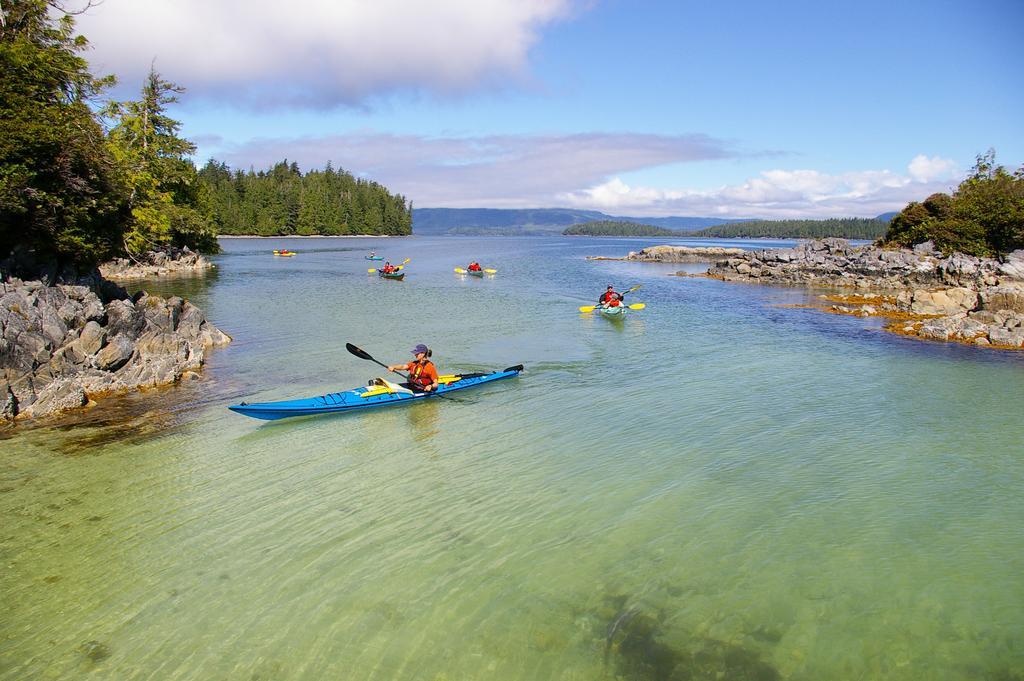 Waters Edge Shoreside Suites Ucluelet Ngoại thất bức ảnh